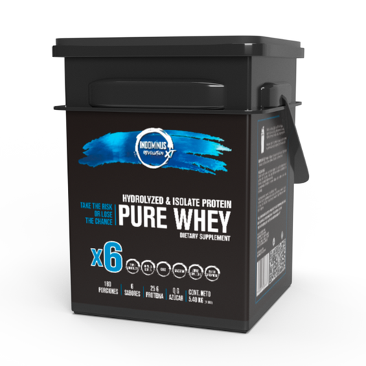Pure whey 5.4 kg; caja de color negro de una mezcla de proteina hidrolizada y aislada de suero de leche.